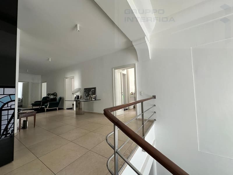 Geräumige Wohnung mit Terrasse (6)
