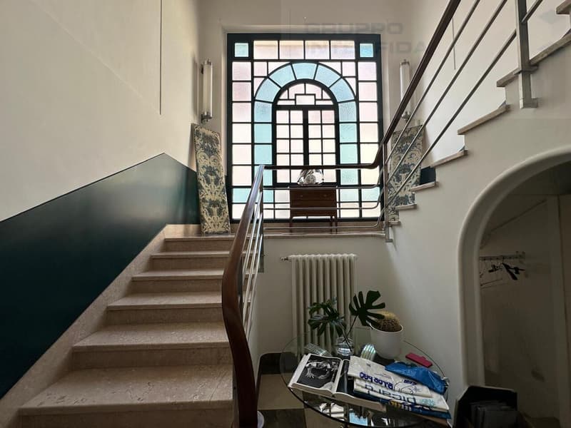 Geräumige Wohnung mit Terrasse (4)