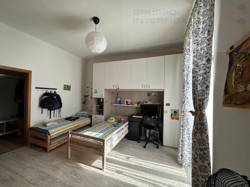 3.5 Zimmer renoviert mit Autoabstellplätzen (13)
