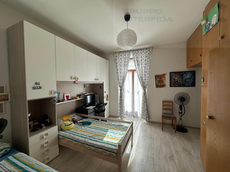 3.5 Zimmer renoviert mit Autoabstellplätzen (12)