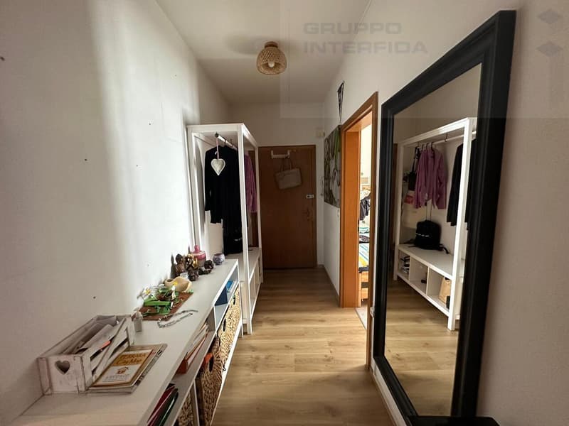 3.5 Zimmer renoviert mit Autoabstellplätzen (4)