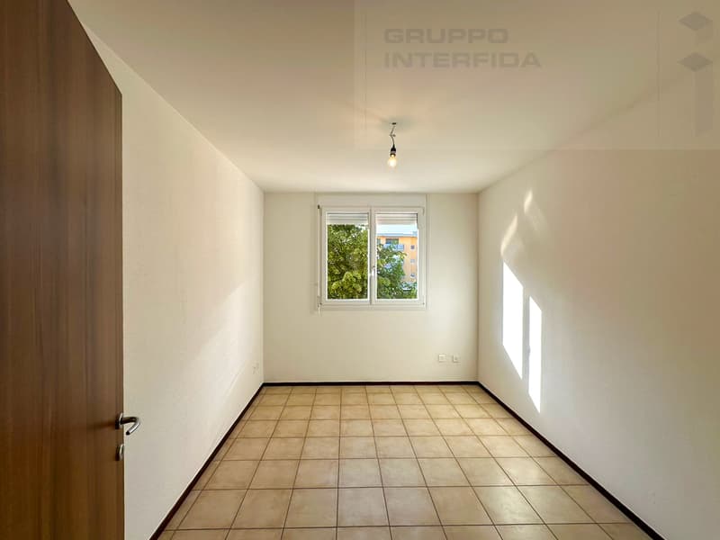 GRANDE APPARTAMENTO CON BALCONE (7)