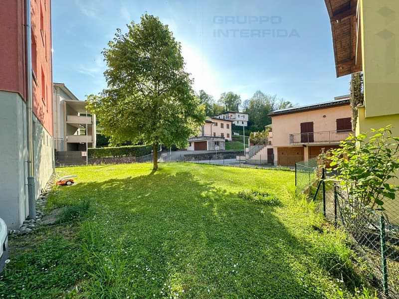 GRANDE APPARTAMENTO CON BALCONE (11)