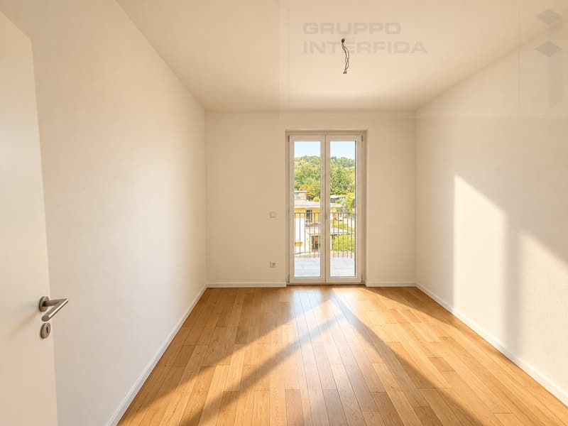 BEL 3.5 LOCALI RISTRUTTURATO CON BALCONE E POSTO AUTO (7)