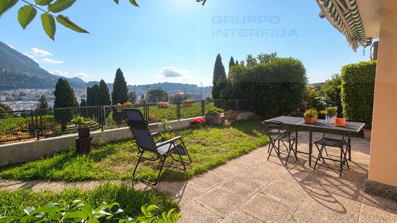 SPAZIOSA CASA CON GIARDINO E VISTA SULLE VIGNE (2)
