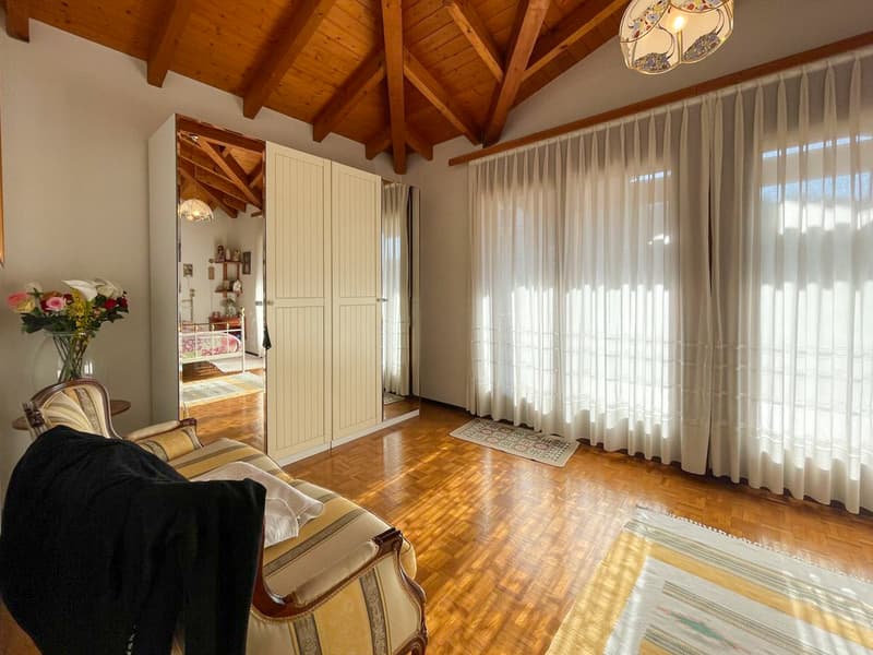 Belle villa à proximité du lac de Muzzano (5)