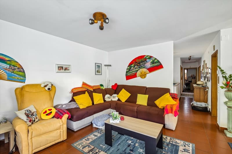 CASA SINGOLA CON DUE APPARTAMENTI INDIPENDENTI (6)