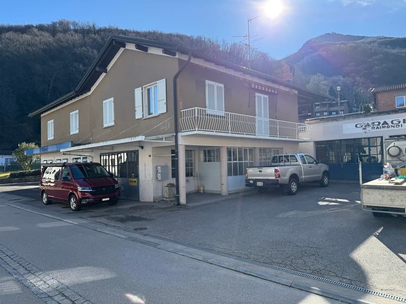 Maison de 4,5 pièces avec grand garage et places de parking (3)