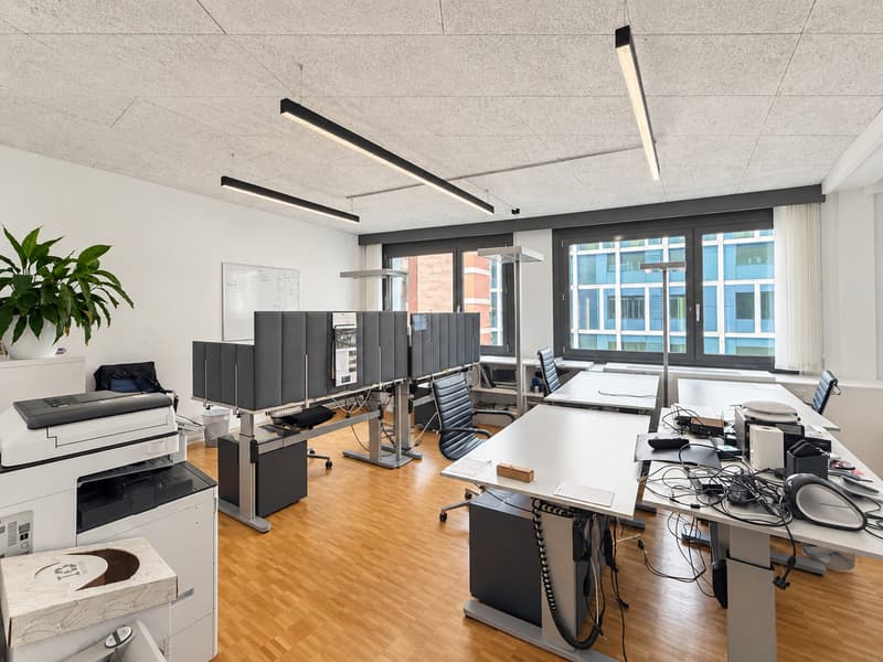 UFFICIO IN POSIZIONE CENTRALE (5)