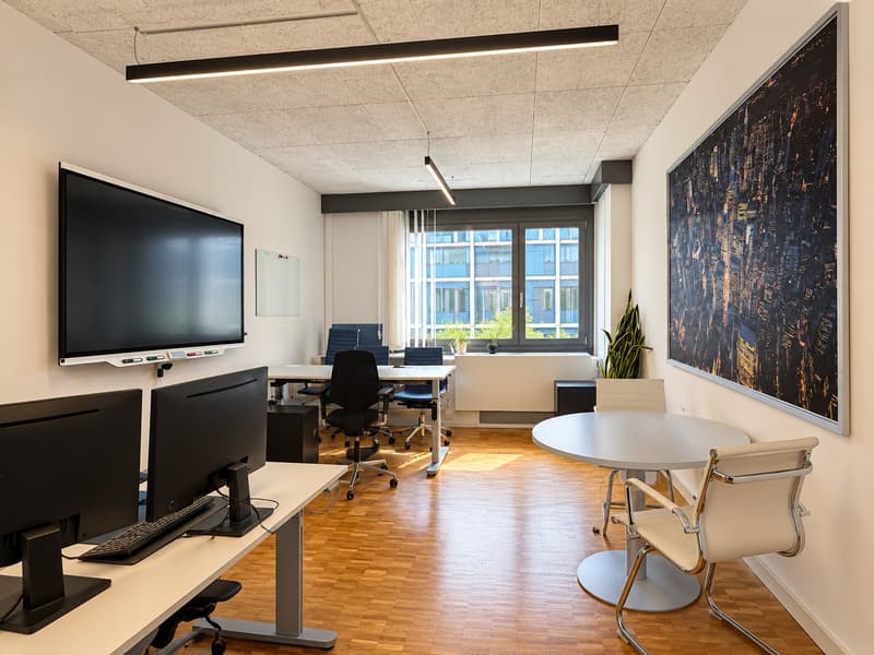 UFFICIO IN POSIZIONE CENTRALE (3)