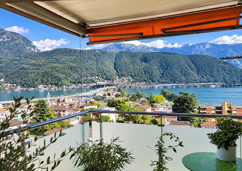 APPARTAMENTI 3.5 LOCALI CON STUPENDA VISTA LAGO (3)