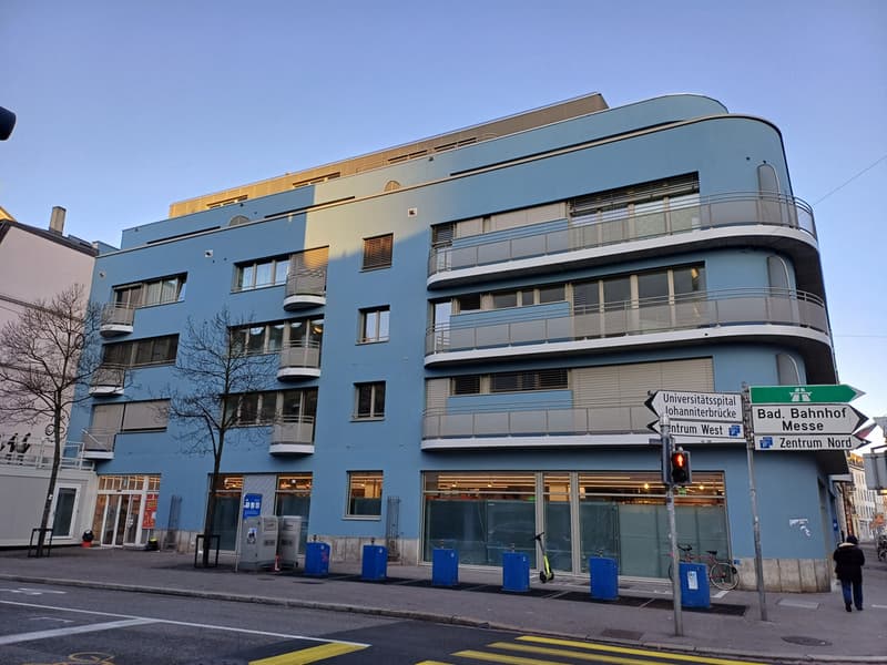 20241129_Fassade_neu.jpg