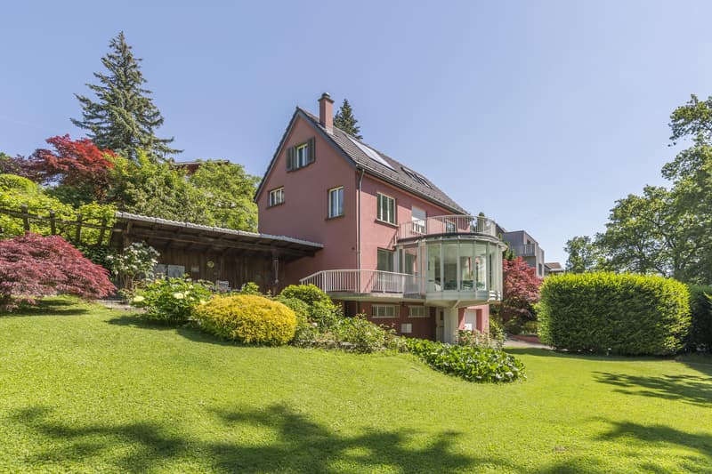 Exclusive residential jewel with spacious garden (1)