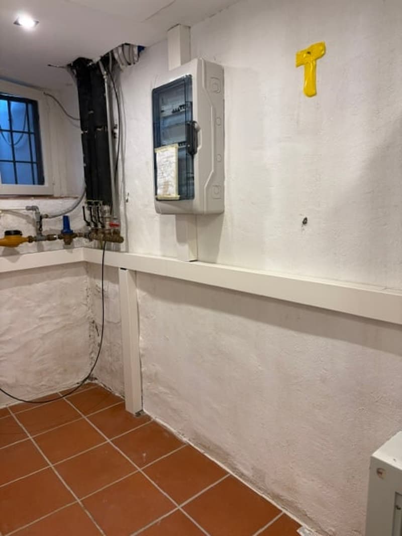 Elegante villa ticinese 5.5 locali con vista panoramica a Gaggio di Bioggio (31)