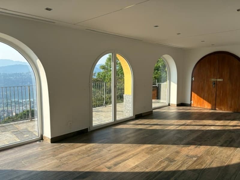 Elegante villa ticinese 5.5 locali con vista panoramica a Gaggio di Bioggio (34)