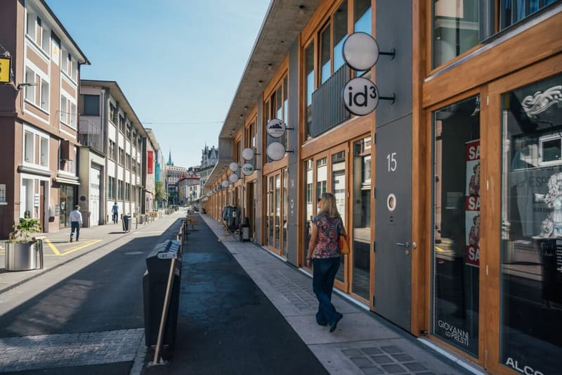 Commercial arcade of 75 m2 in the city center (4)