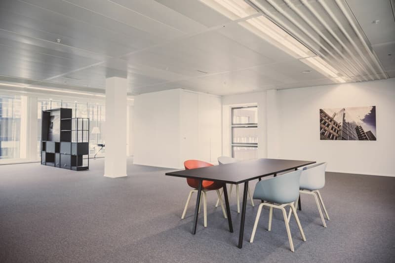 Office Tower - Büros im 12. OG im Traumsicht (8)