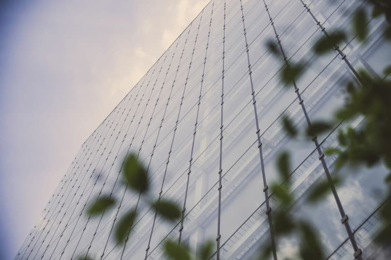 Entdecken Sie unser ikonisches Bürohochhaus (12)
