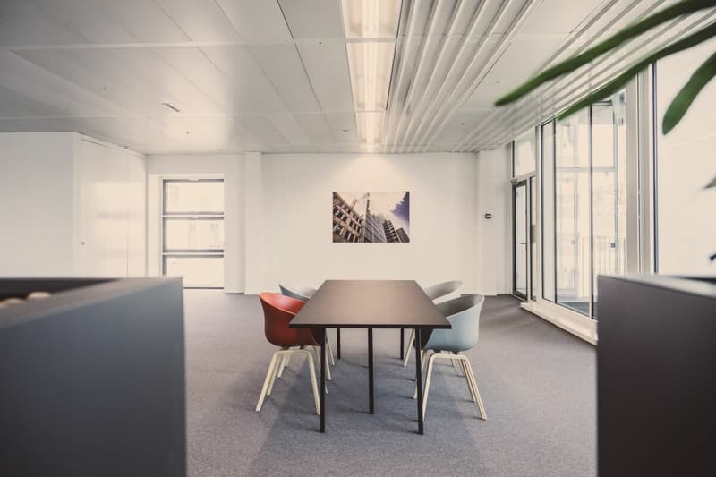 Entdecken Sie unser ikonisches Bürohochhaus (3)