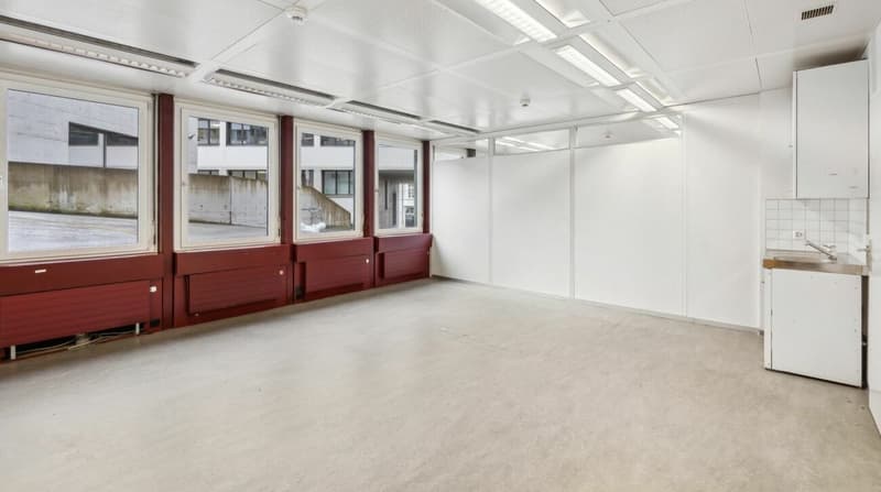 Praxisfläche im EG hinter Neumarkt (7)