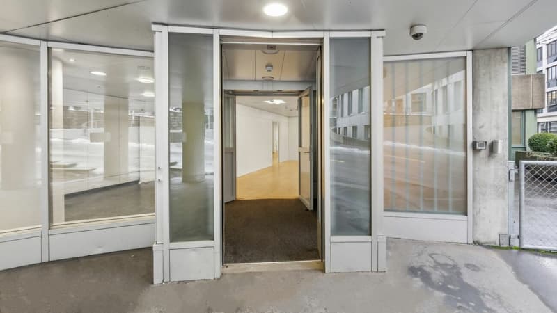 Praxisfläche im EG hinter Neumarkt (6)