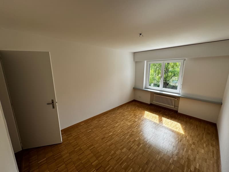 14111_Muster_Foto_Zimmer.jpg