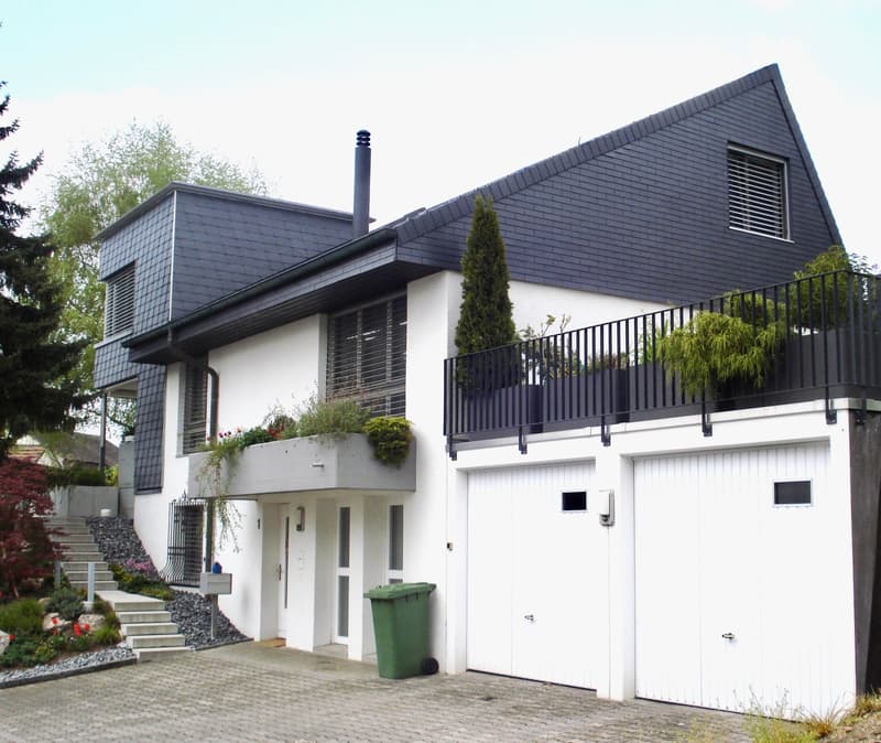 "Einfamilienhaus in Niederrohrdorf, TOP LAGE, MIT CHARME UND VIEL PRIVATSPHÄRE" (1)