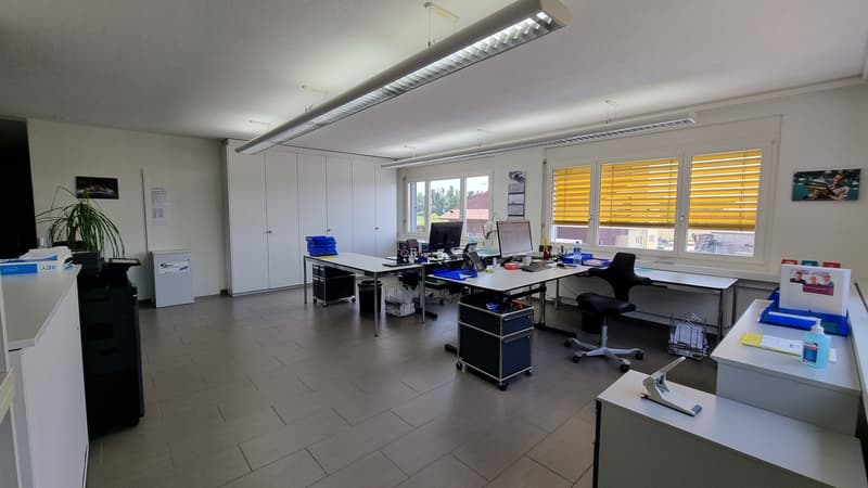 Büro 1: 47.7 m²