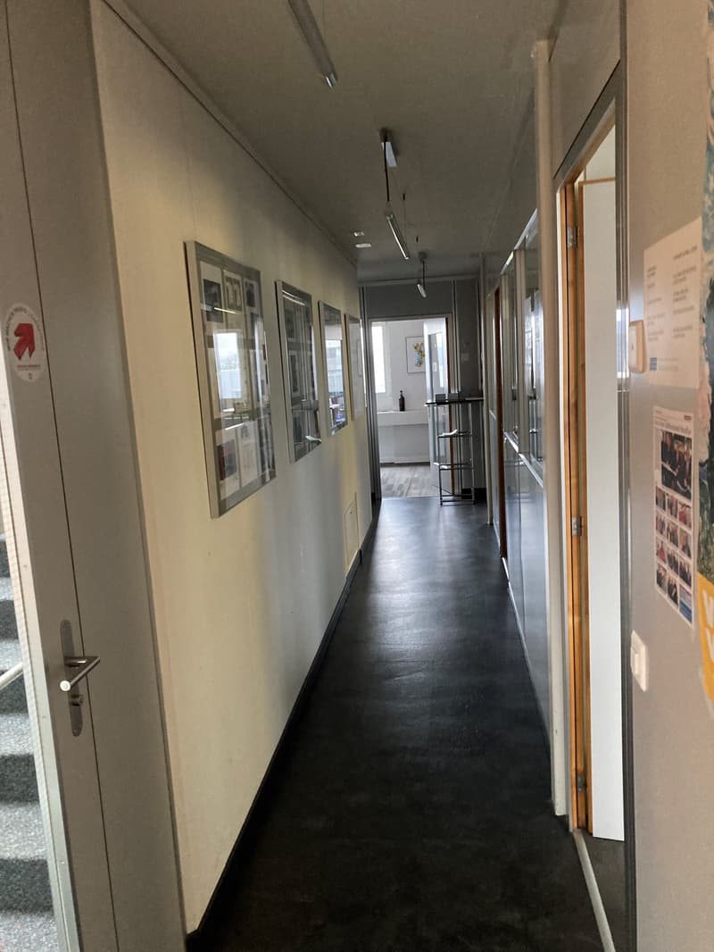Uffici luminosi (189m2) (14)