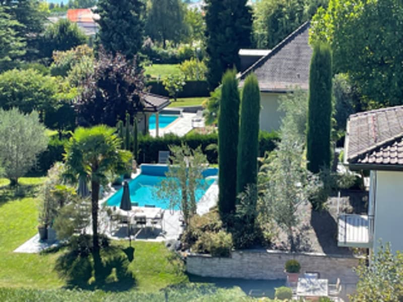 Villa de luxe dans quartier résidentiel à Ecublens VD, avec piscine / proche de l'EPFL et commerces (1)