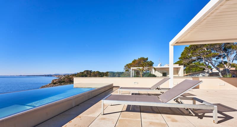 Moderne exquisite Villa auf den Klippen an der Ostküste von Mallorca mit fantastischem Meerblick (2)