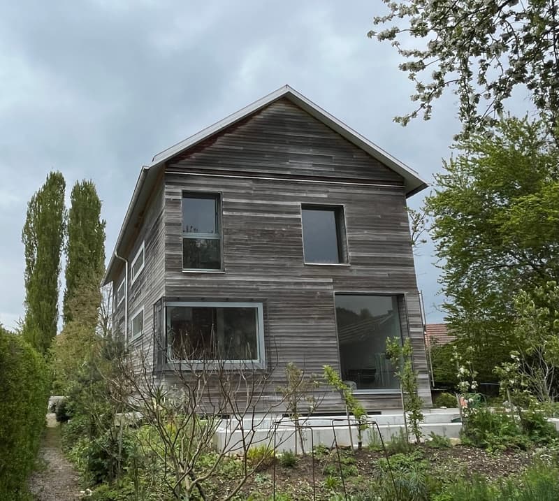 Modernes Einfamilienhaus, Top-Ökologisch, Lage: Sehr gut vernetzt + Natur pur (1)