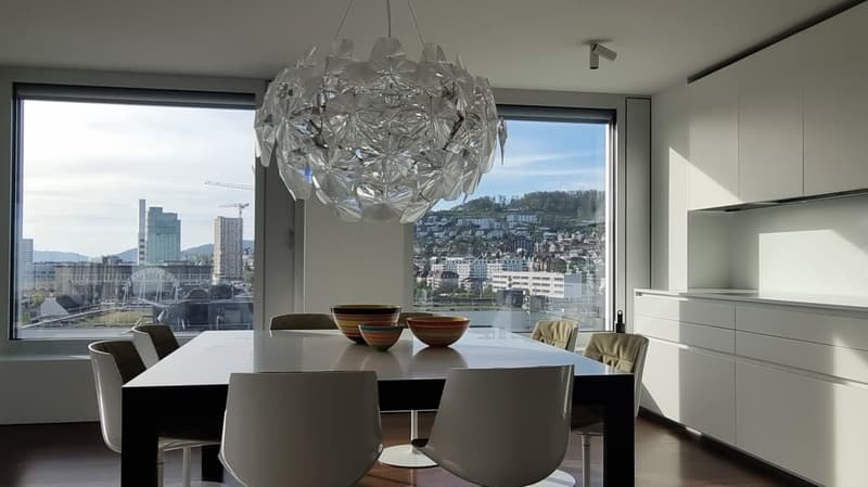 Wohnung mit Panorama-Aussicht im Löwenbräu, Kreis 5 (1)