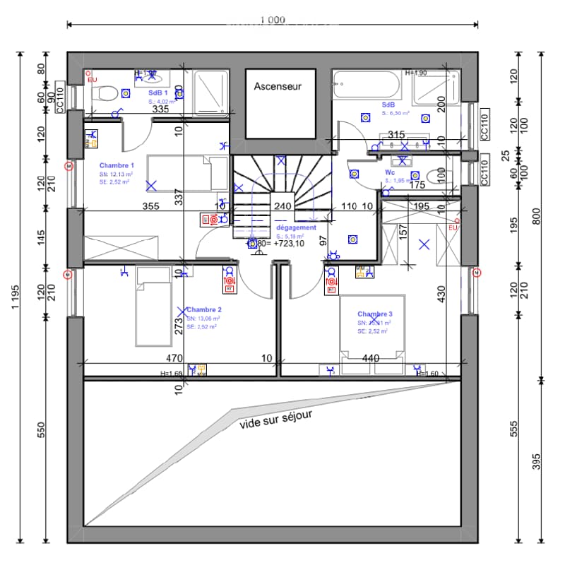 3 bedrooms, 2 bathrooms, living room, kitchen, balcony