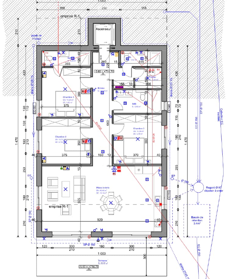 The image shows a floor plan of a residential property. It includes a living room, kitchen, 3 bedrooms, 2 bathrooms, an elevator, and a garage with parking spaces.