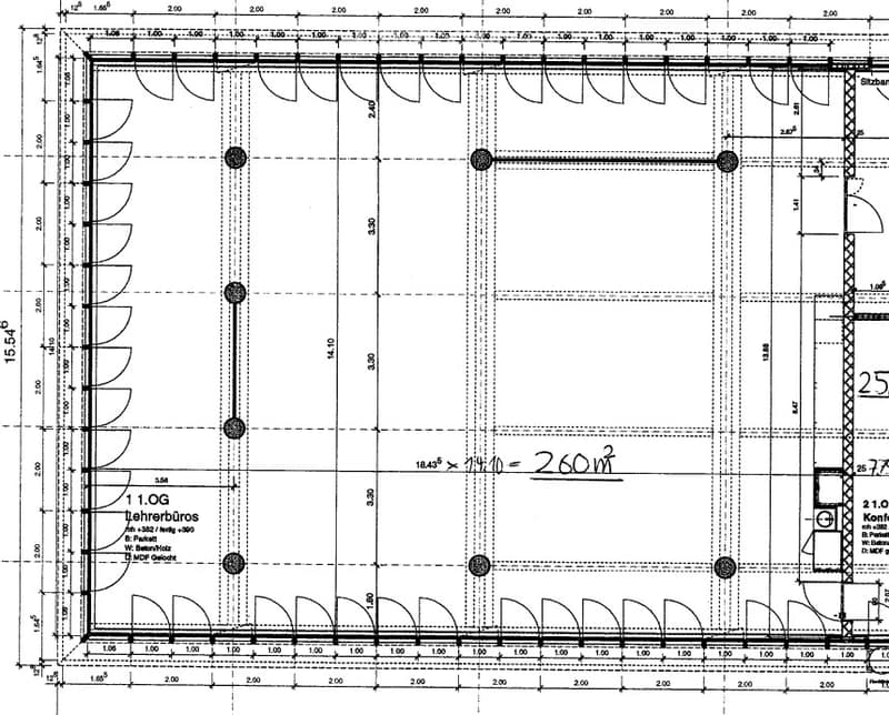 Living room, dining room, kitchen, 2 bedrooms, 2 bathrooms, raised ground floor