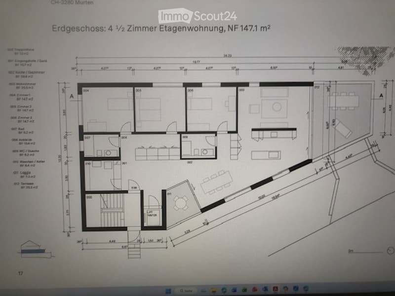 Ground floor: Living room, dining room, kitchen, terrace, 3 bedrooms, 2 bathrooms, entrance hall, storage