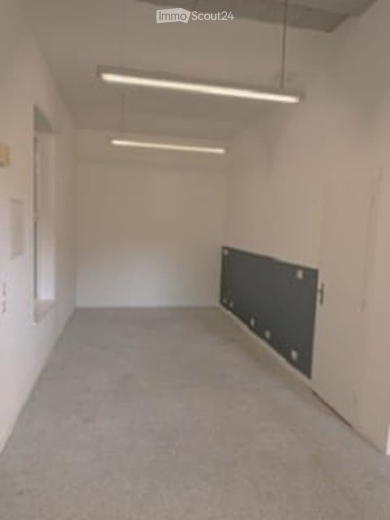 Bureau, atelier ou espace de loisirs à louer à Münchenbuchsee (6)
