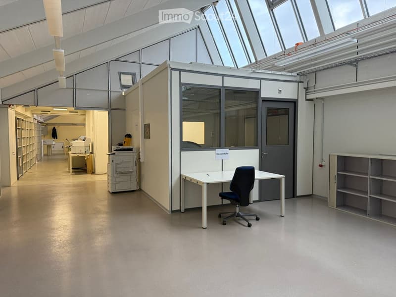 Office room, empty, white table, blue chair, grey modular office, light ceiling, open doors