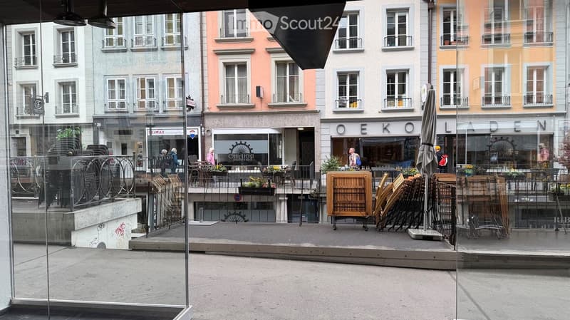 Negozio nel centro storico di Thun (8)