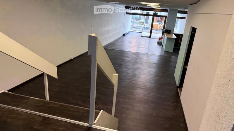 Negozio nel centro storico di Thun (10)