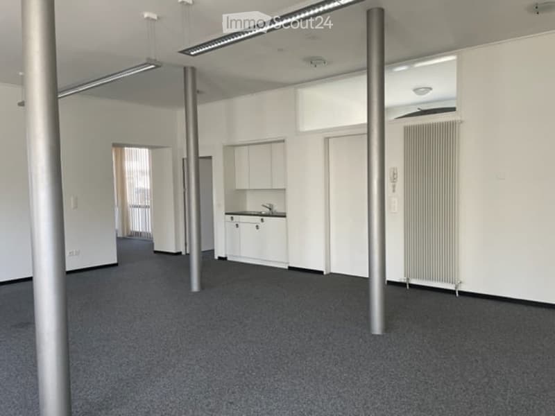 Grosszügiger Büro- / Therapie- oder Praxisraum in Schinznach Bad zu vermieten (3)