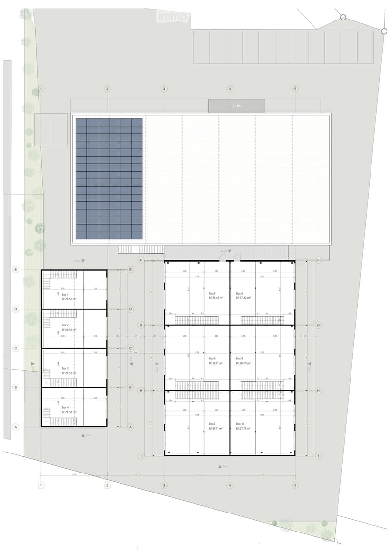 10 boxes, solar panel, north orientation