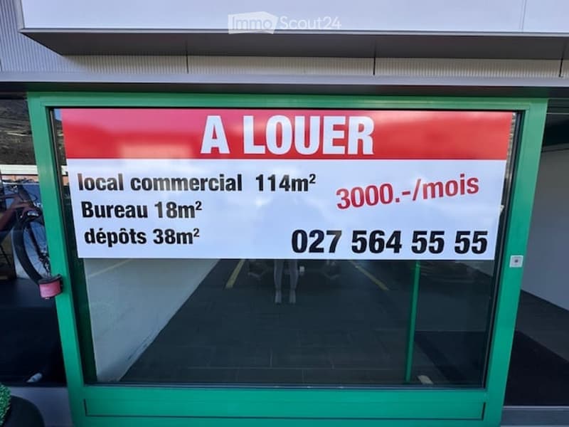 Commercial space for rent, 114m2, office 18m2, storage 38m2, price 3000 per month