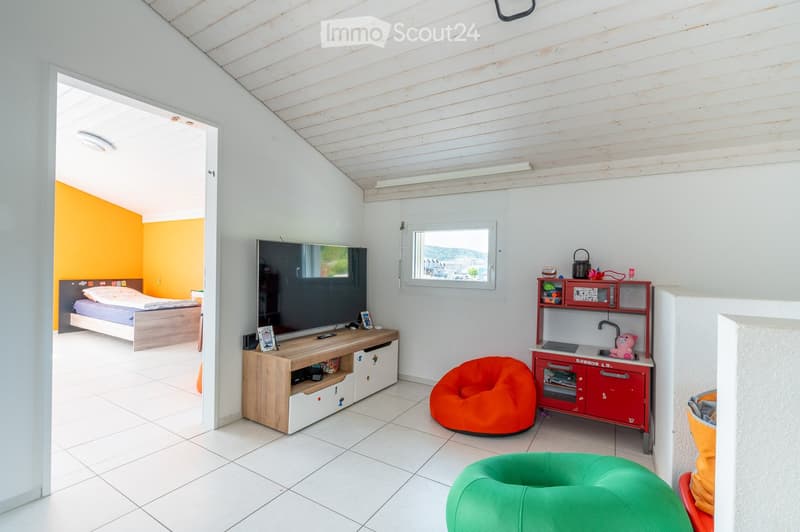 Maison jumelée de 5,5 pièces bien entretenue (10)