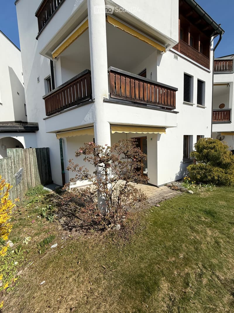 Charmant appartement meublé 2 pièces à Flims (2)