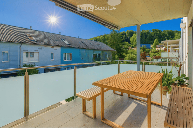 Moderne 4.5-Zimmer-Neubau-Wohnung mit Balkon und Garage in Niederbipp (2)