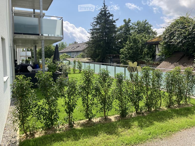 Moderne 4.5-Zimmer-Neubau-Wohnung mit Balkon und Garage in Niederbipp (1)