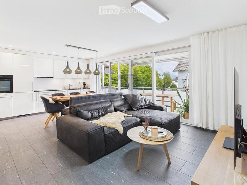 Moderne 4.5-Zimmer-Neubau-Wohnung mit Balkon und Garage in Niederbipp (9)
