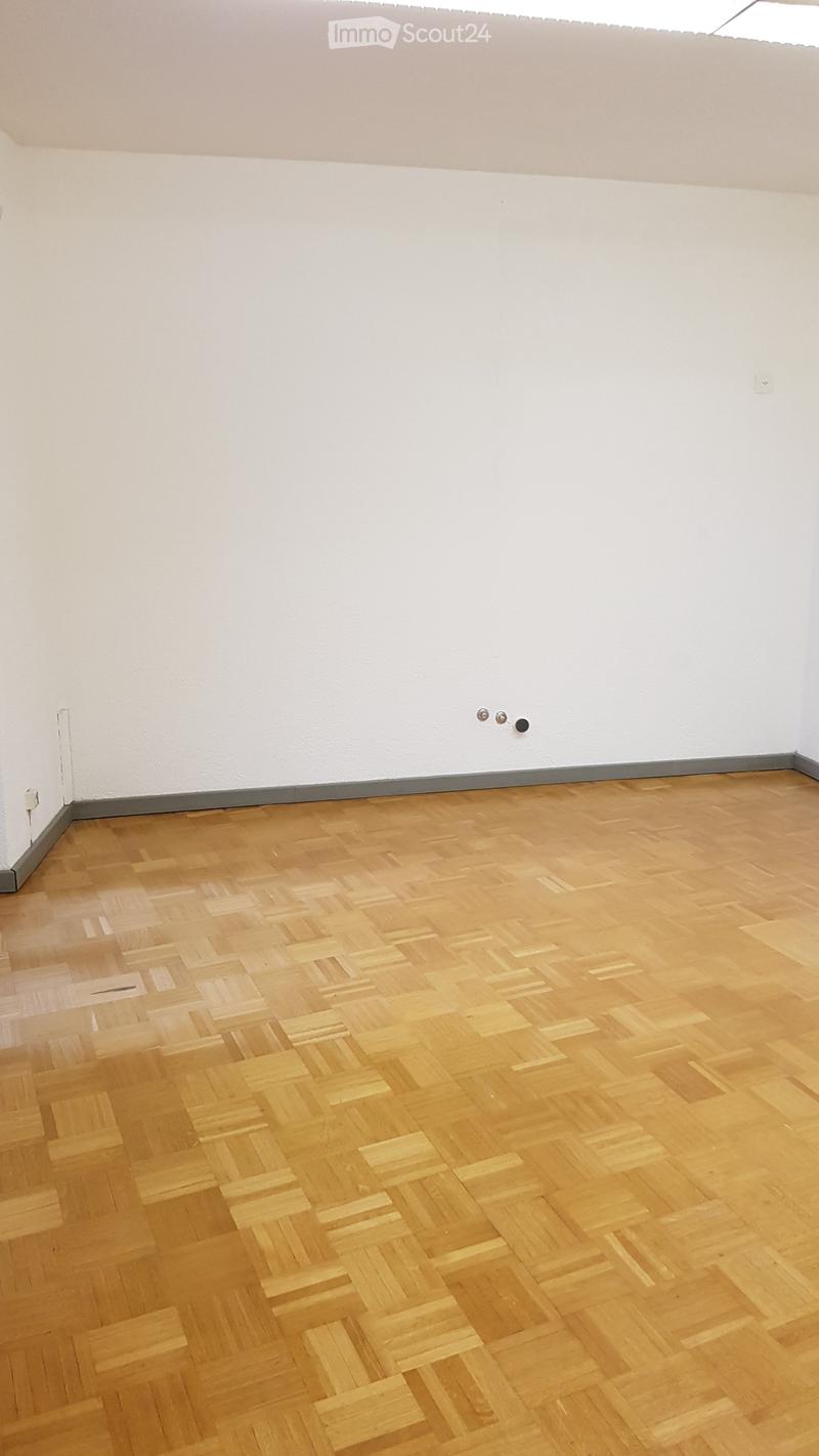 3-room office space at Bärenplatz in Laupen BE (4)